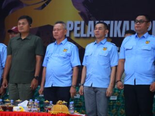 Kapolres Sigi Hadiri Pelantikan FORKI, Apresiasi Semangat Juang Atlet Karate dengan Penyerahan Medali dan Trofi