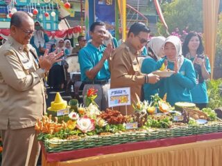 Meriahkan HUT ke-84, SPENSA Kota Madiun Gelar Pawai Budaya bertema ATHERIA